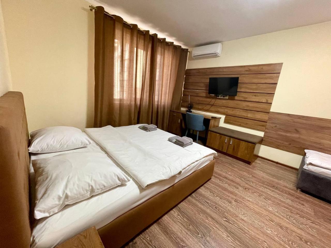 Apartments In Uzhgorod For You. ภายนอก รูปภาพ