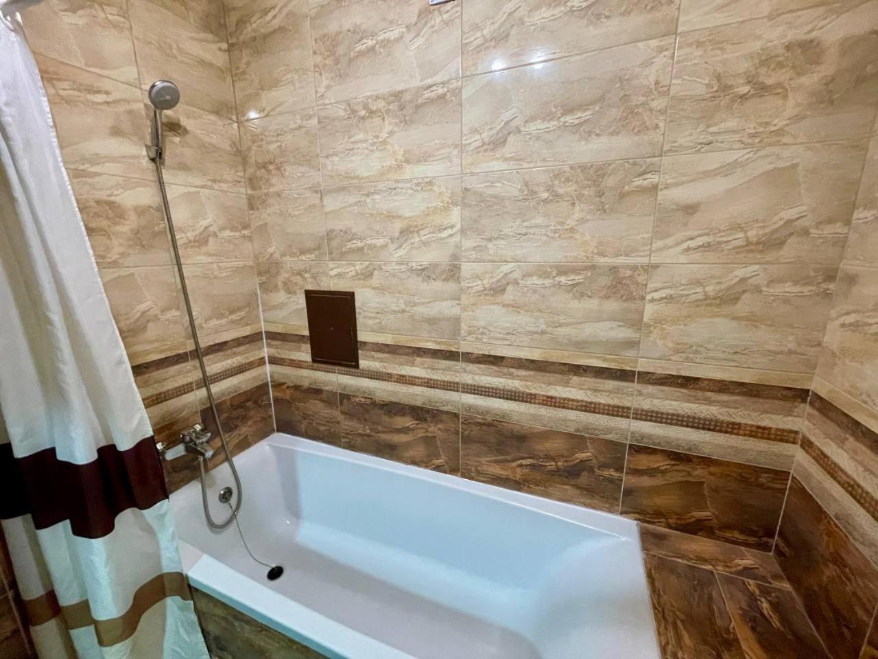 Apartments In Uzhgorod For You. ภายนอก รูปภาพ