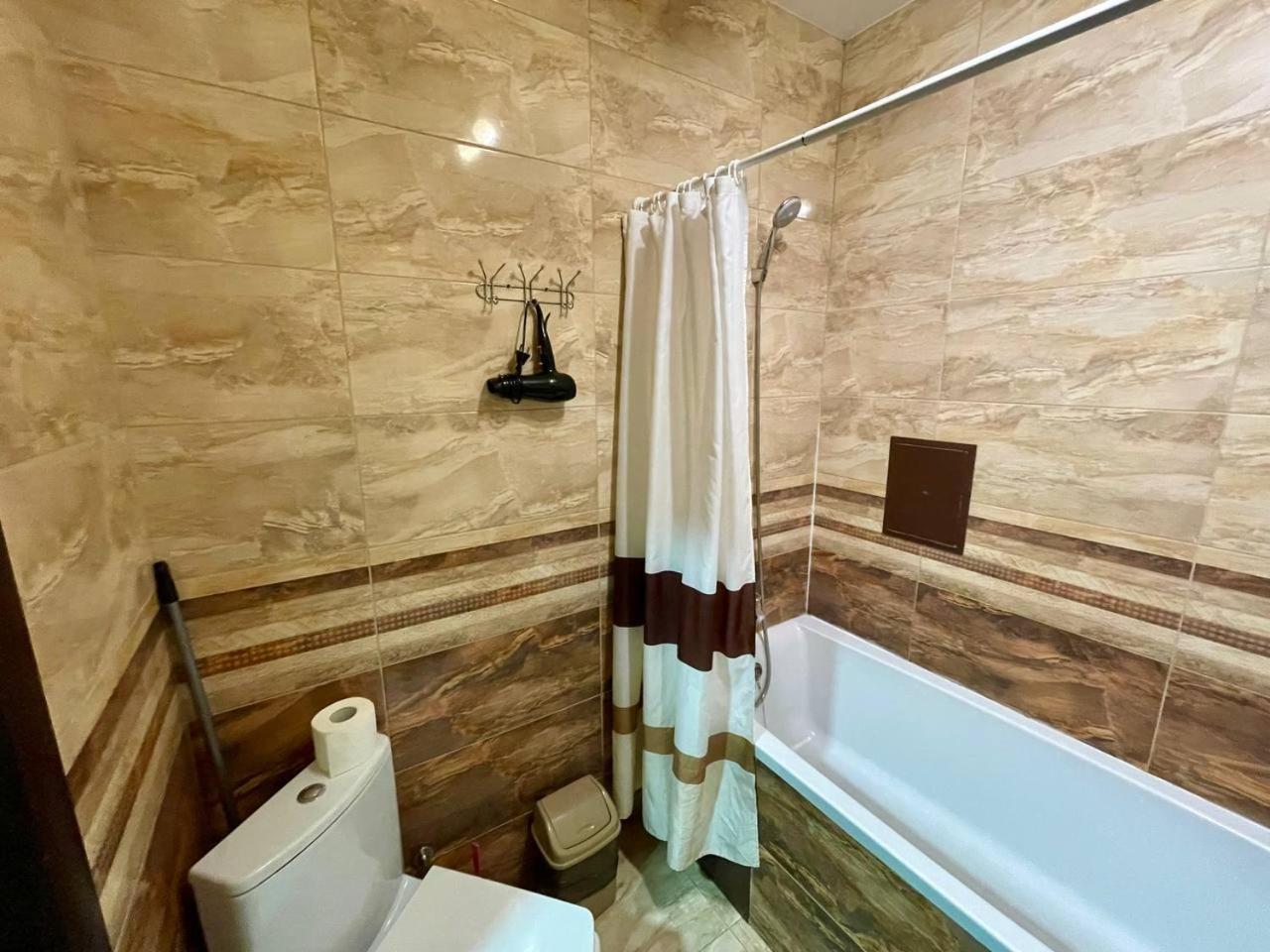 Apartments In Uzhgorod For You. ภายนอก รูปภาพ