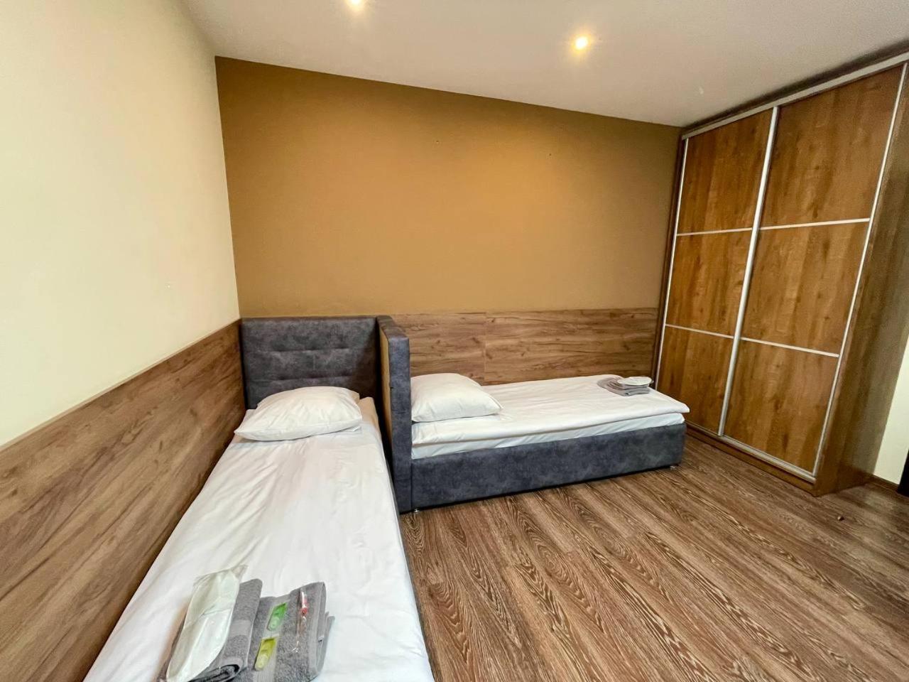 Apartments In Uzhgorod For You. ภายนอก รูปภาพ