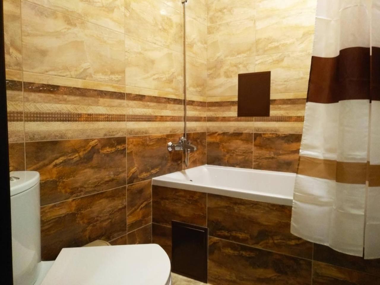 Apartments In Uzhgorod For You. ภายนอก รูปภาพ